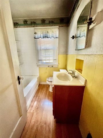 1129 MARSHALL Drive, Erie, PA 16505