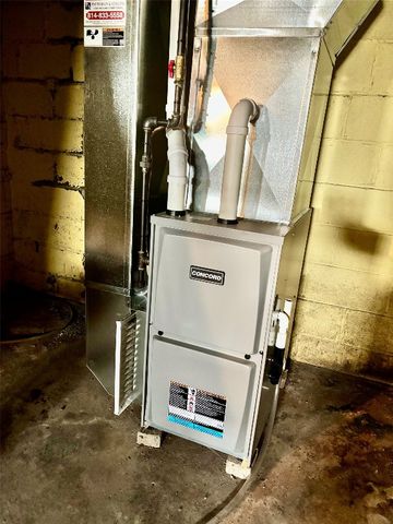 1129 MARSHALL Drive, Erie, PA 16505