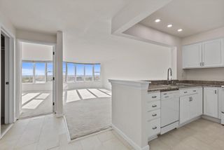 2525 S Shore DRIVE #18B, Milwaukee, WI 53207