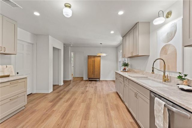 305 Trent Mill Court, Mobile, AL 36608