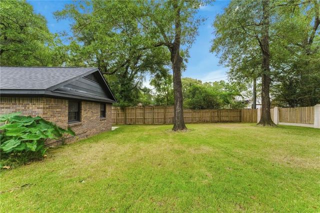 305 Trent Mill Court, Mobile, AL 36608