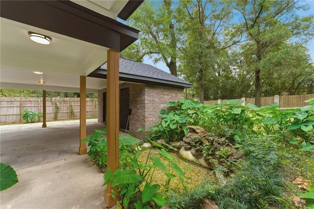 305 Trent Mill Court, Mobile, AL 36608