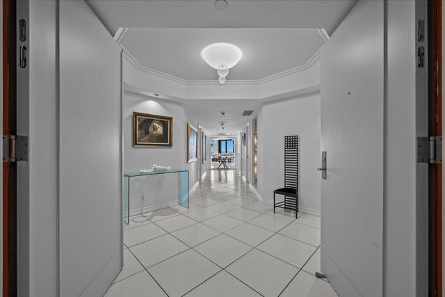 3170 S Ocean Boulevard 502n, Palm Beach, FL 33480