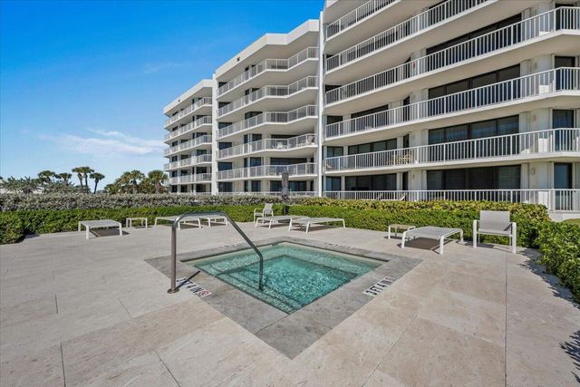 3170 S Ocean Boulevard 502n, Palm Beach, FL 33480