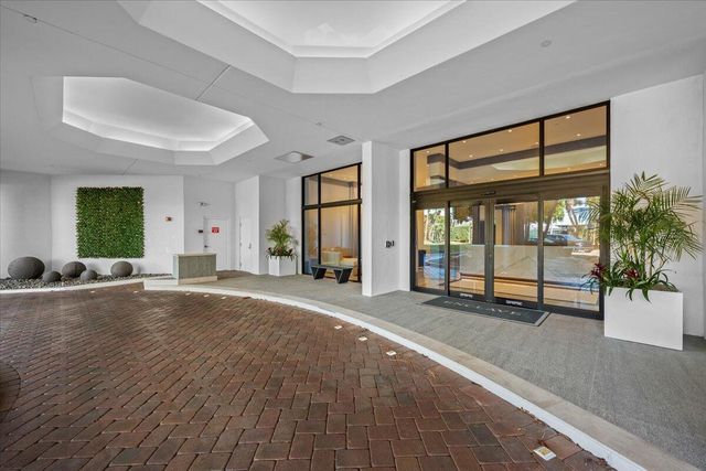 3170 S Ocean Boulevard 502n, Palm Beach, FL 33480