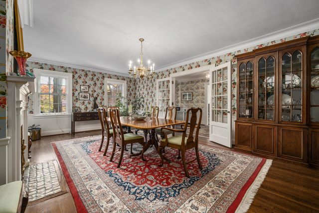 211 Preston Road, Columbus, OH 43209