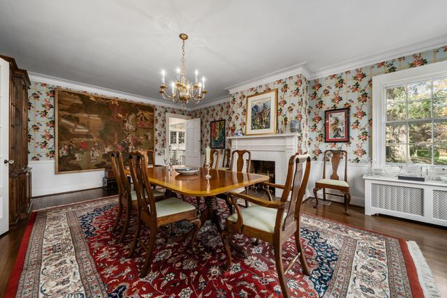 211 Preston Road, Columbus, OH 43209