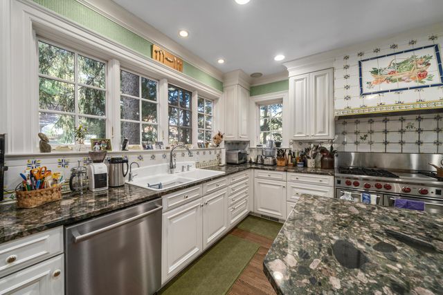 211 Preston Road, Columbus, OH 43209