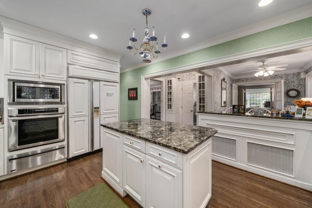 211 Preston Road, Columbus, OH 43209