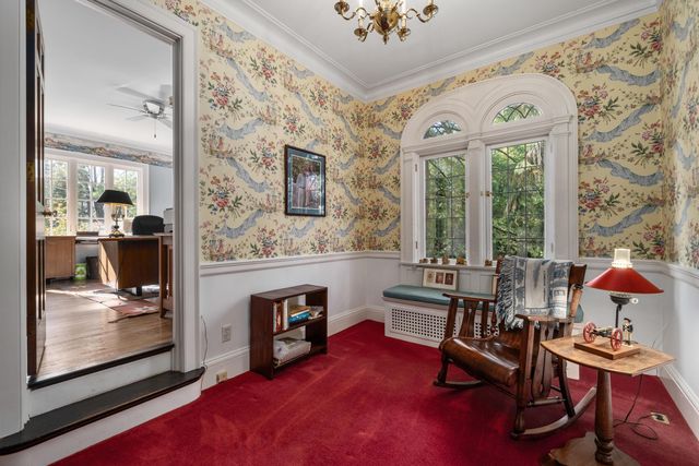 211 Preston Road, Columbus, OH 43209