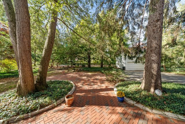 211 Preston Road, Columbus, OH 43209