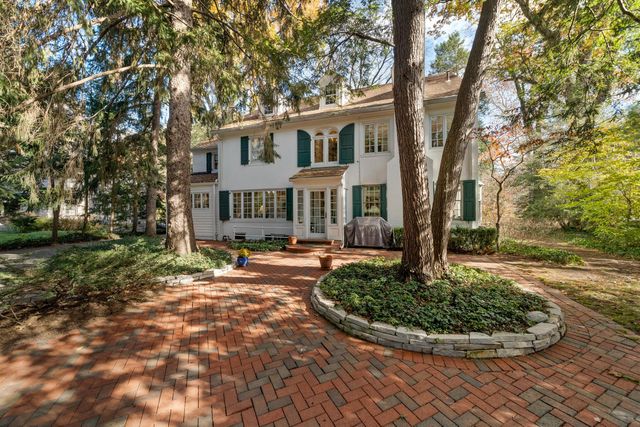 211 Preston Road, Columbus, OH 43209