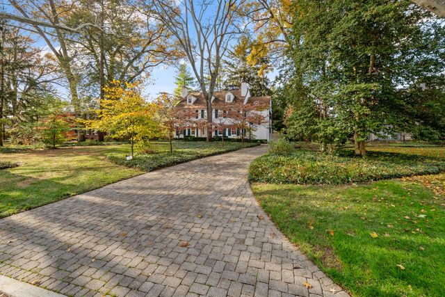 211 Preston Road, Columbus, OH 43209