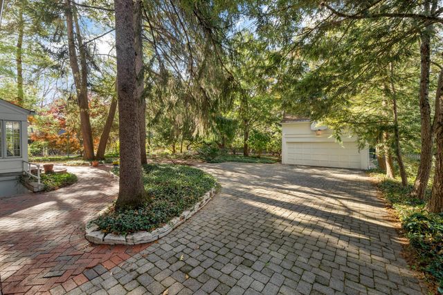 211 Preston Road, Columbus, OH 43209