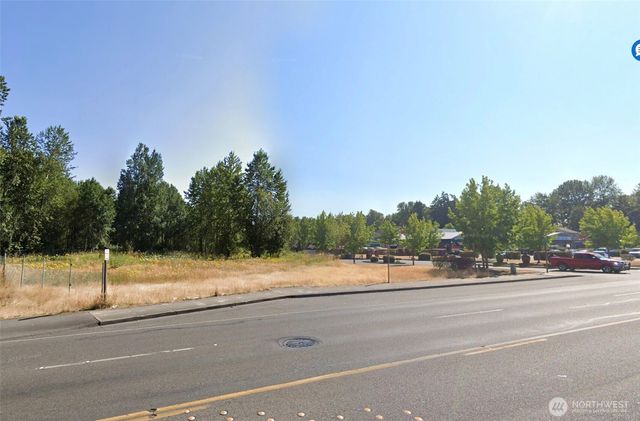704 112th Street Ct E, Parkland, WA 98445