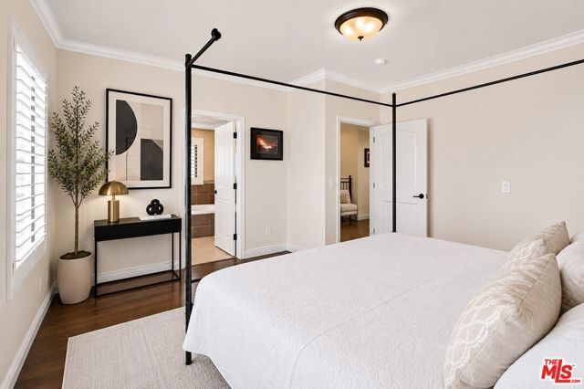 1050 N Edinburgh Avenue 103, West Hollywood, CA 90046