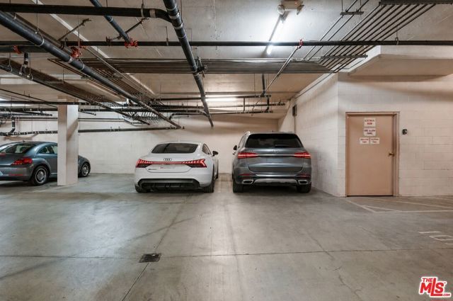 1050 N Edinburgh Avenue 103, West Hollywood, CA 90046