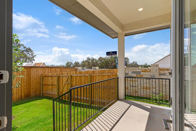 3523 N Loop 1604 E Unit 704, San Antonio, TX 78247