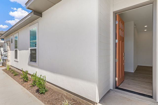 3523 N Loop 1604 E Unit 704, San Antonio, TX 78247