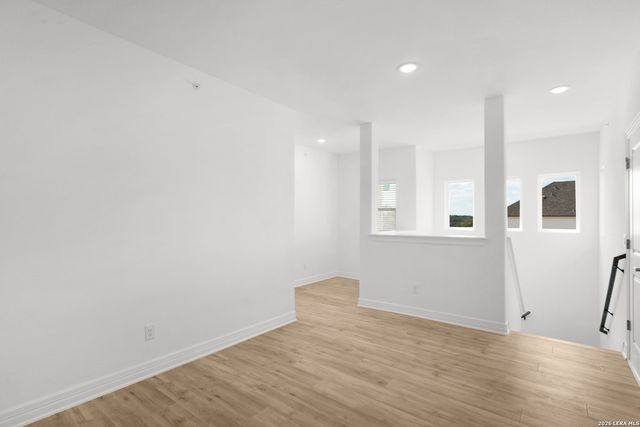 3523 N Loop 1604 E Unit 704, San Antonio, TX 78247