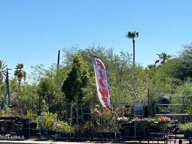 2729 E MCDOWELL Road 15, Phoenix, AZ 85008