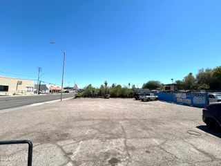 2729 E MCDOWELL Road 15, Phoenix, AZ 85008