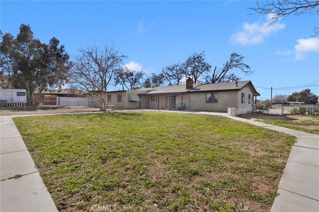 11441 Hemlock, Hesperia, CA 92345