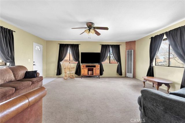 11441 Hemlock, Hesperia, CA 92345