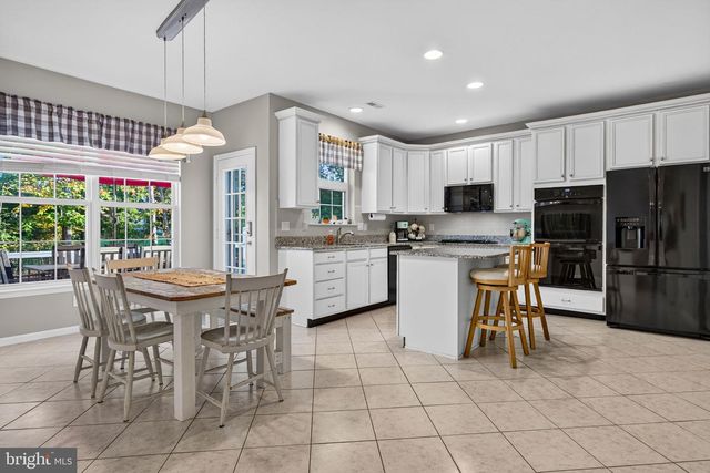 15 NORMANDY RD, Marlton, NJ 08053