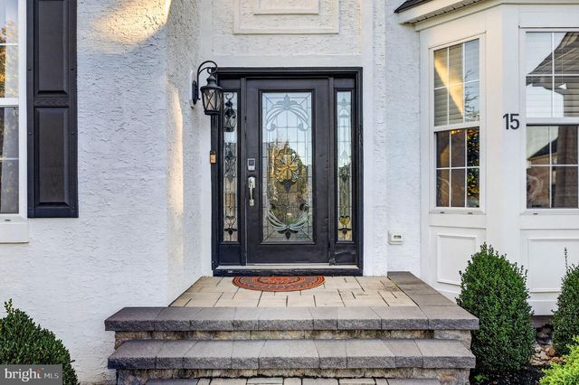 15 NORMANDY RD, Marlton, NJ 08053