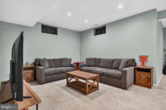15 NORMANDY RD, Marlton, NJ 08053