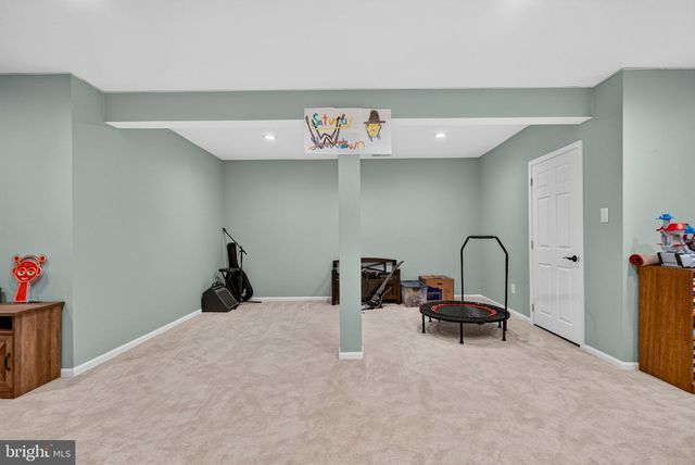 15 NORMANDY RD, Marlton, NJ 08053