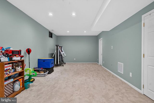 15 NORMANDY RD, Marlton, NJ 08053