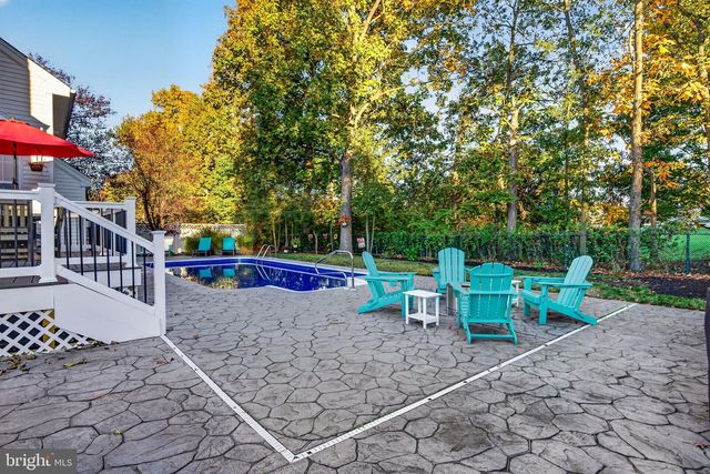 15 NORMANDY RD, Marlton, NJ 08053