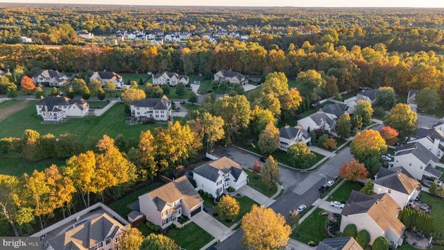 15 NORMANDY RD, Marlton, NJ 08053