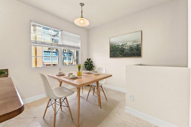 131 Harbors Way, Boynton Beach, FL 33435