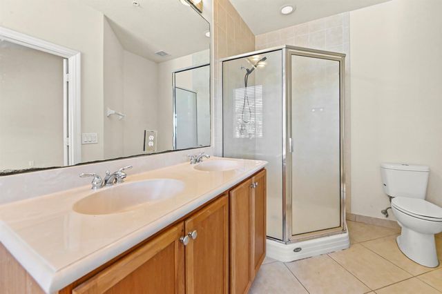 131 Harbors Way, Boynton Beach, FL 33435