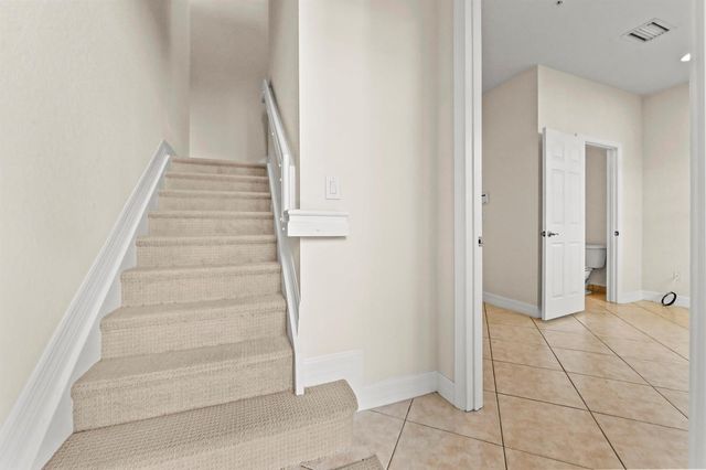 131 Harbors Way, Boynton Beach, FL 33435