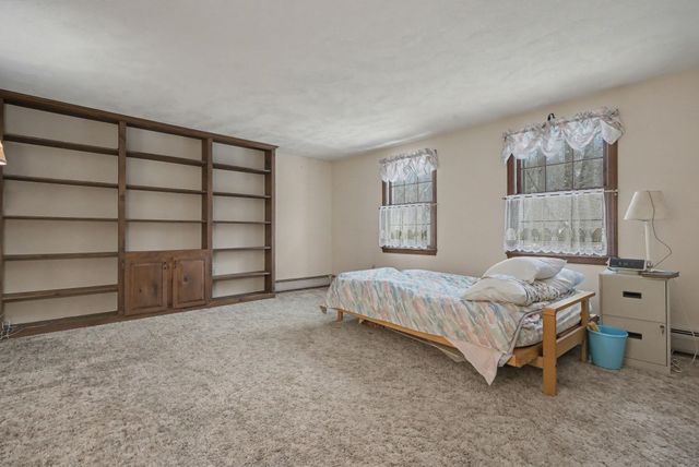 21 Country Road, Hampstead, NH 03826