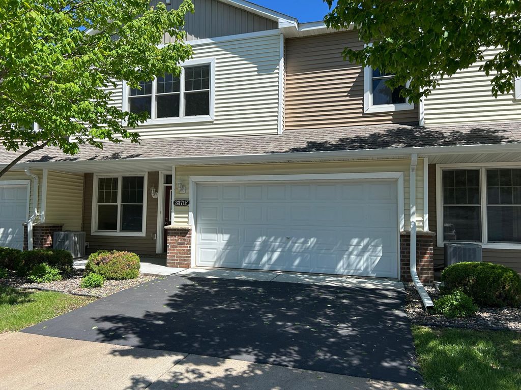 3371 Hazel Trail F, Woodbury, MN 55129