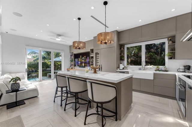 4819 University Drive, Coral Gables, FL 33146