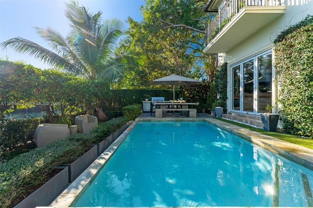 4819 University Drive, Coral Gables, FL 33146