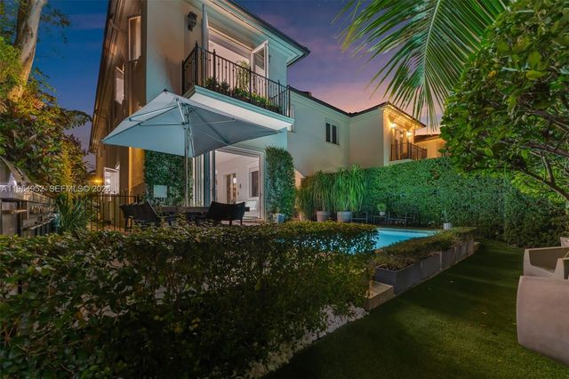 4819 University Drive, Coral Gables, FL 33146