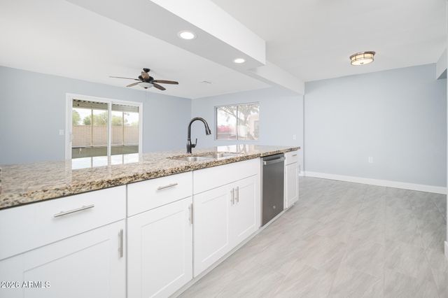 14820 N LAKEFOREST Drive, Sun City, AZ 85351