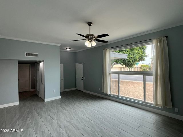 14820 N LAKEFOREST Drive, Sun City, AZ 85351