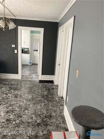 445 4th Street, Toledo, OH 43605