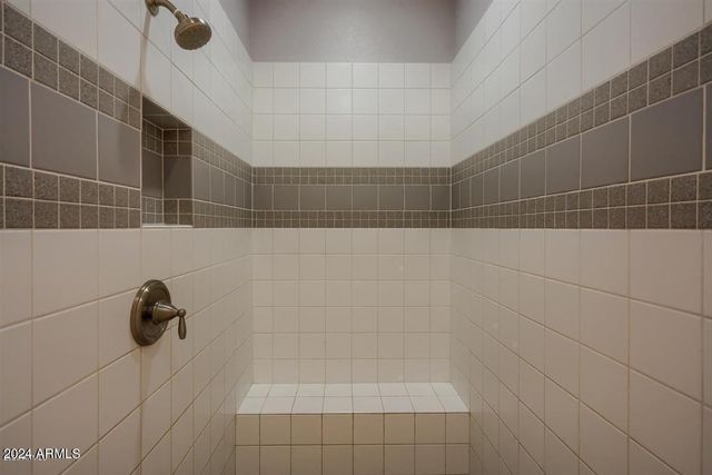 7570 W Quail Avenue, Glendale, AZ 85308