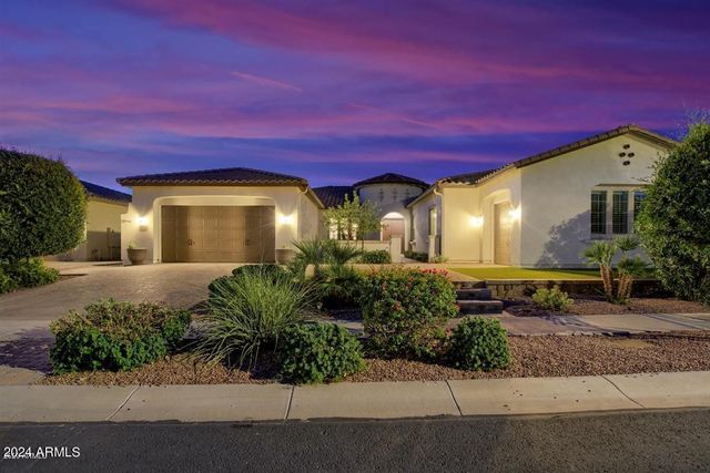 7570 W Quail Avenue, Glendale, AZ 85308