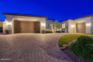 7570 W Quail Avenue, Glendale, AZ 85308