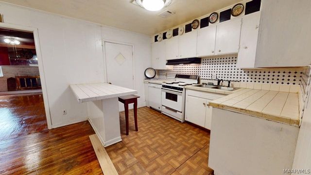 144 Chester Street, Prattville, AL 36066